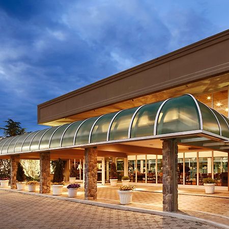 Best Western Plus Ottawa Kanata Hotel And Conference Centre Exterior foto