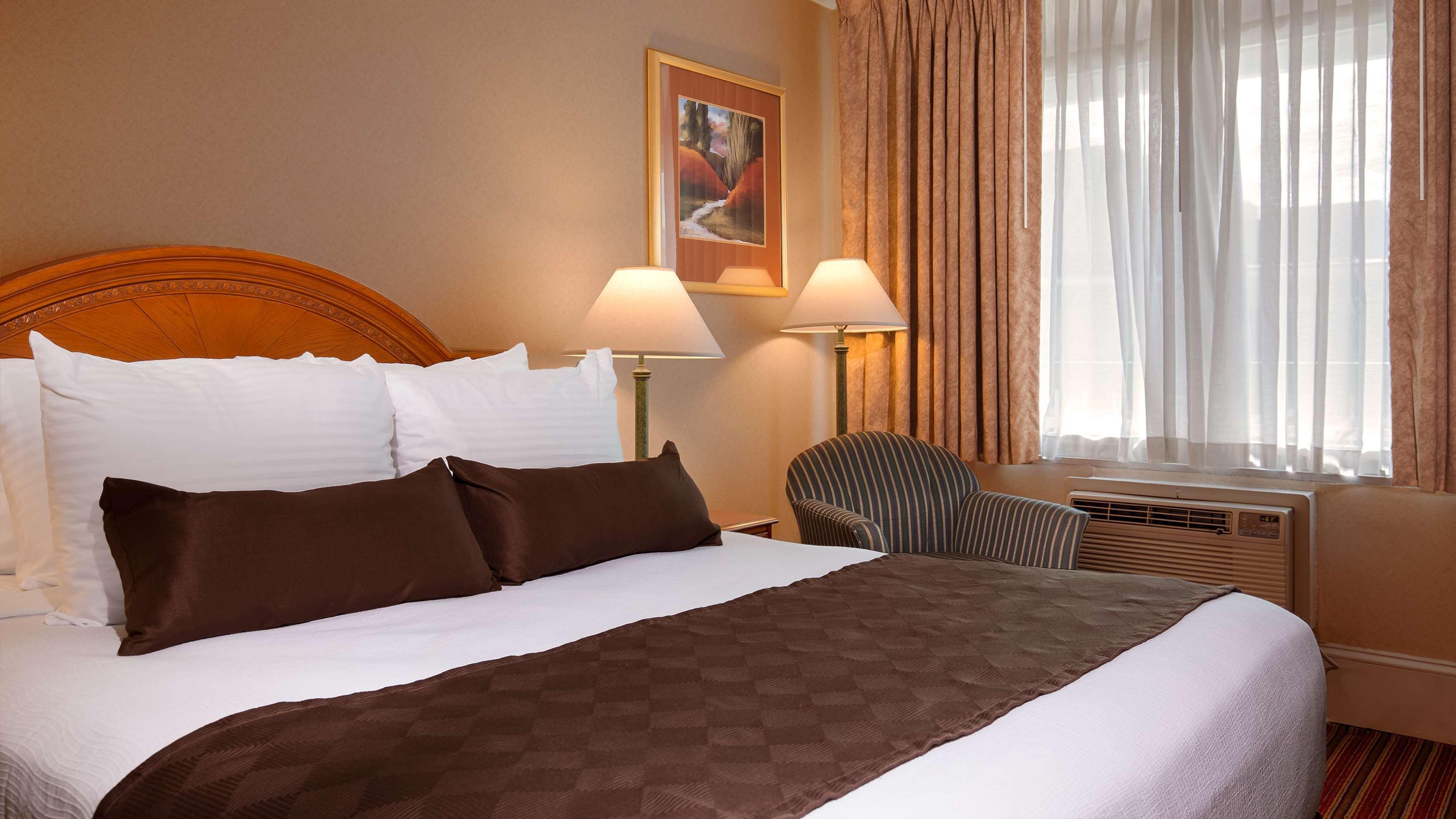 Best Western Plus Ottawa Kanata Hotel And Conference Centre Exterior foto