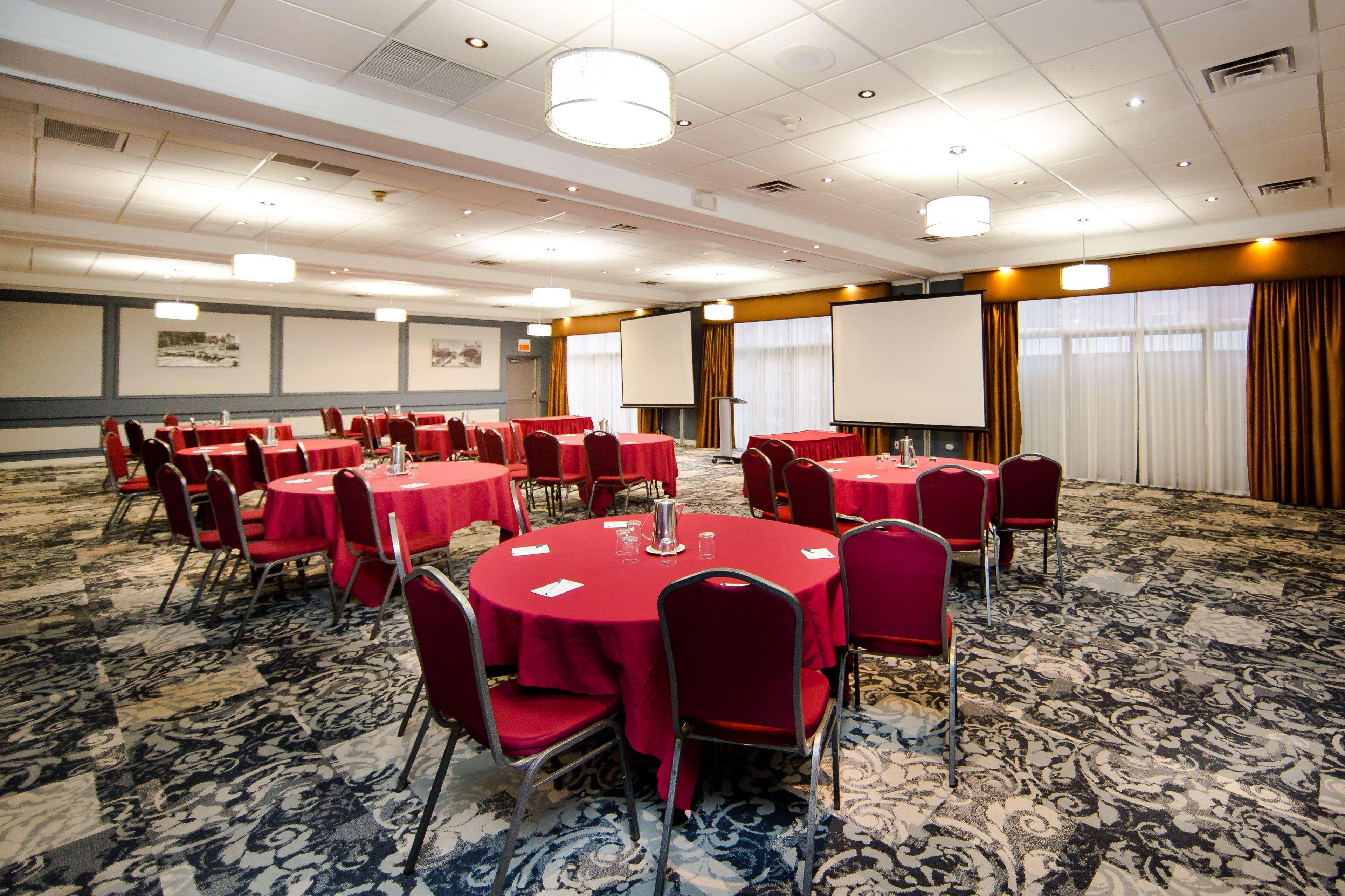 Best Western Plus Ottawa Kanata Hotel And Conference Centre Exterior foto