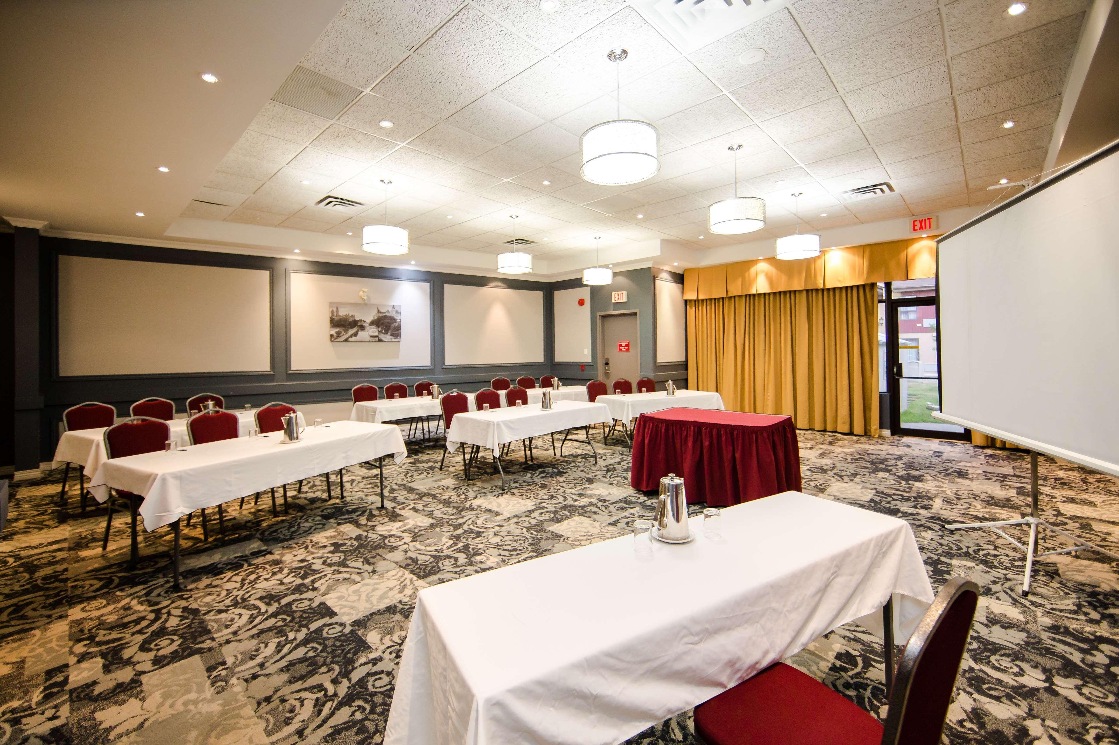 Best Western Plus Ottawa Kanata Hotel And Conference Centre Exterior foto