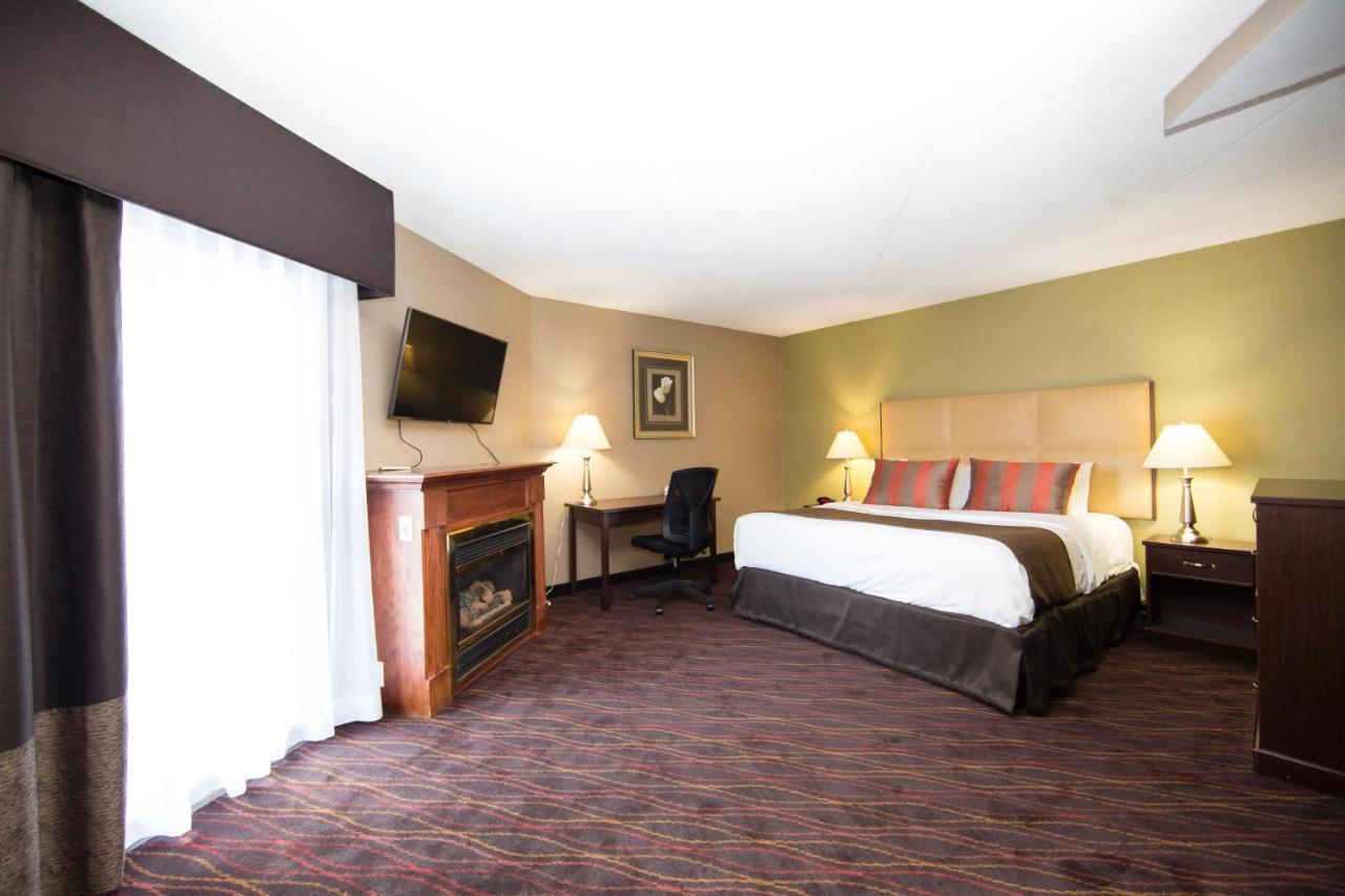 Best Western Plus Ottawa Kanata Hotel And Conference Centre Exterior foto